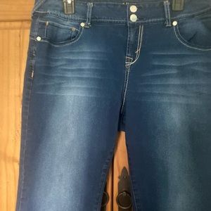 Wallflower denim deluxe jeans blue jrs 15 EUC